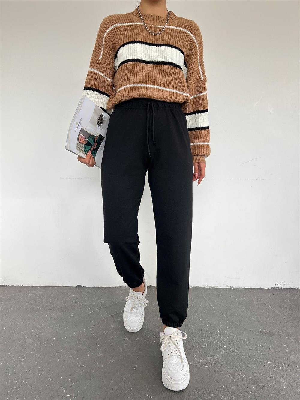 Beli Bağcıklı Eşofman Altı -Siyah